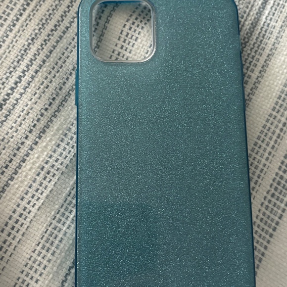 iPhone 12 Pro Cases - Picture 10 of 12